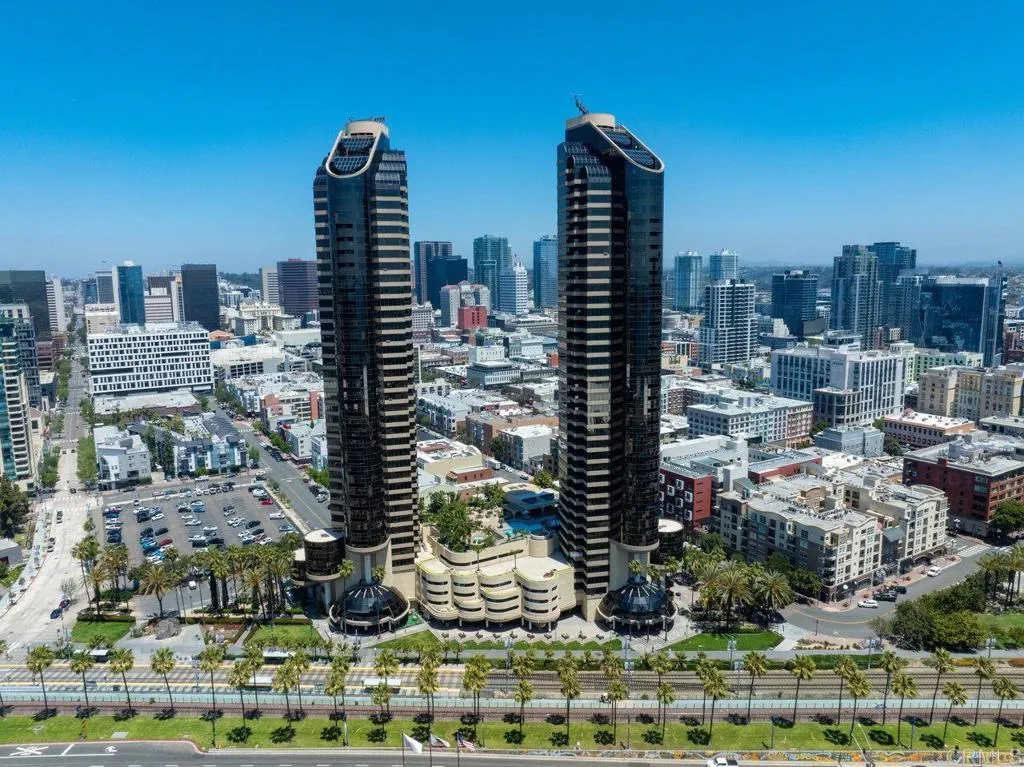 https://cdn.realtyfeed.com/cdn/127/306437108/c0d0523084ee39ca9b082895be0c2315.webp