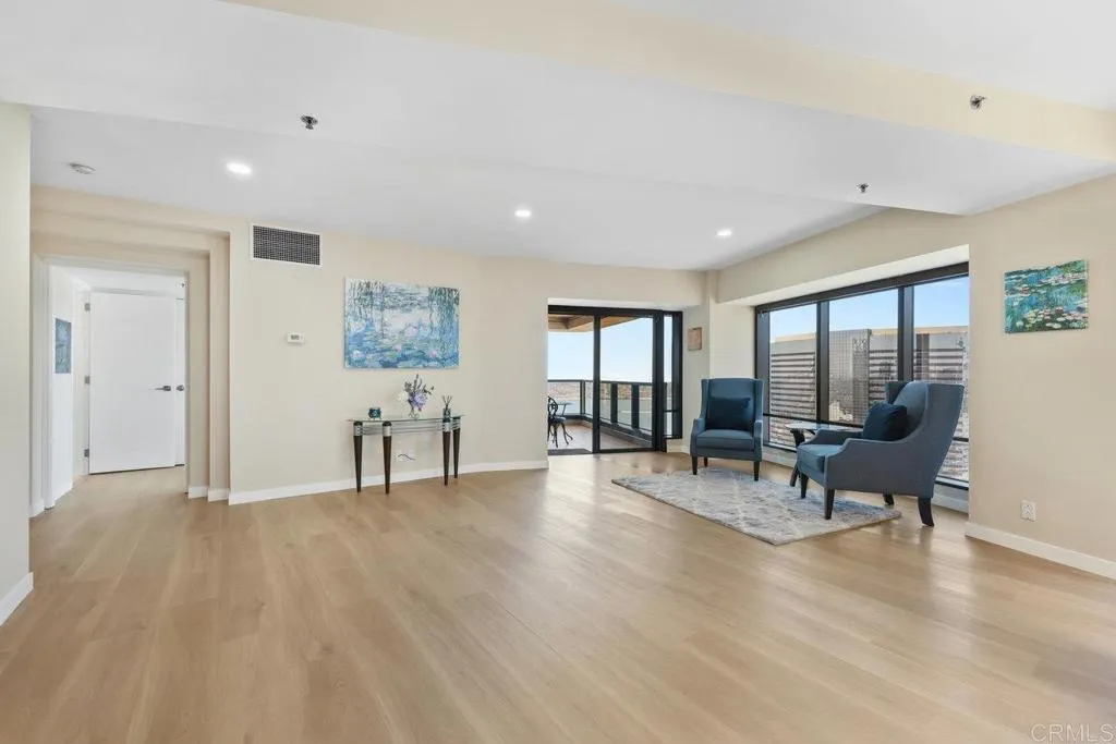 Photo #4: PTP2503409 Listing 
