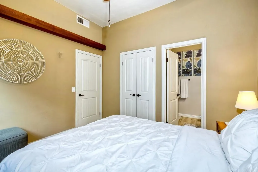 https://cdn.realtyfeed.com/cdn/127/306437125/c19e6770d620e7662973644c9f965846.webp