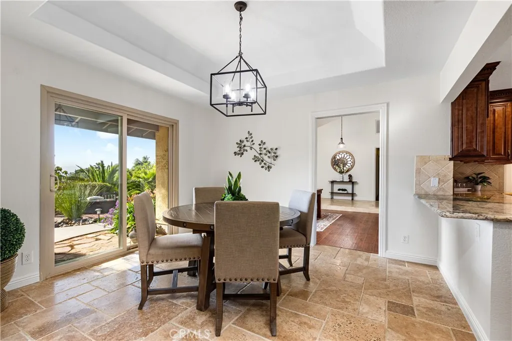 https://cdn.realtyfeed.com/cdn/127/306437130/b7a8a58421c342f63eeb8fa58b3c98a3.webp