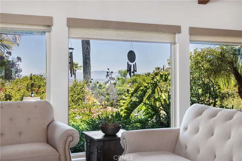 https://cdn.realtyfeed.com/cdn/127/306437130/b86a07525ed22c67d7a804ae9b0d9904.webp