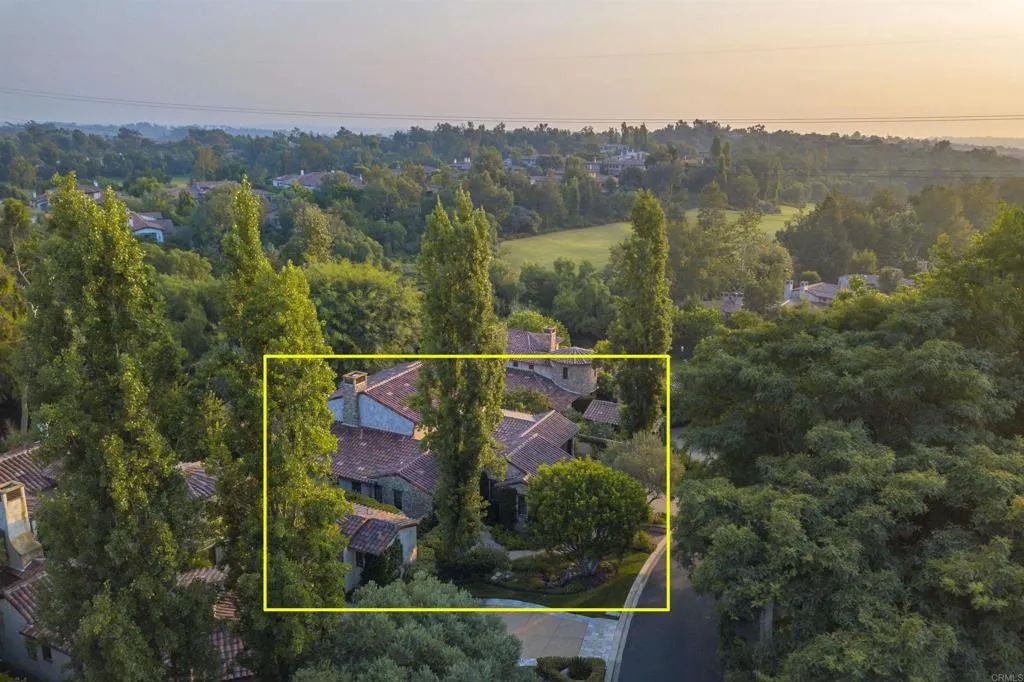 https://cdn.realtyfeed.com/cdn/127/306437199/042d165f9974df4cc984e235446f9702.webp