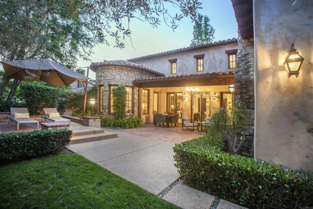 https://cdn.realtyfeed.com/cdn/127/306437199/607150a7278d4e760aafc4b285b0404f.webp