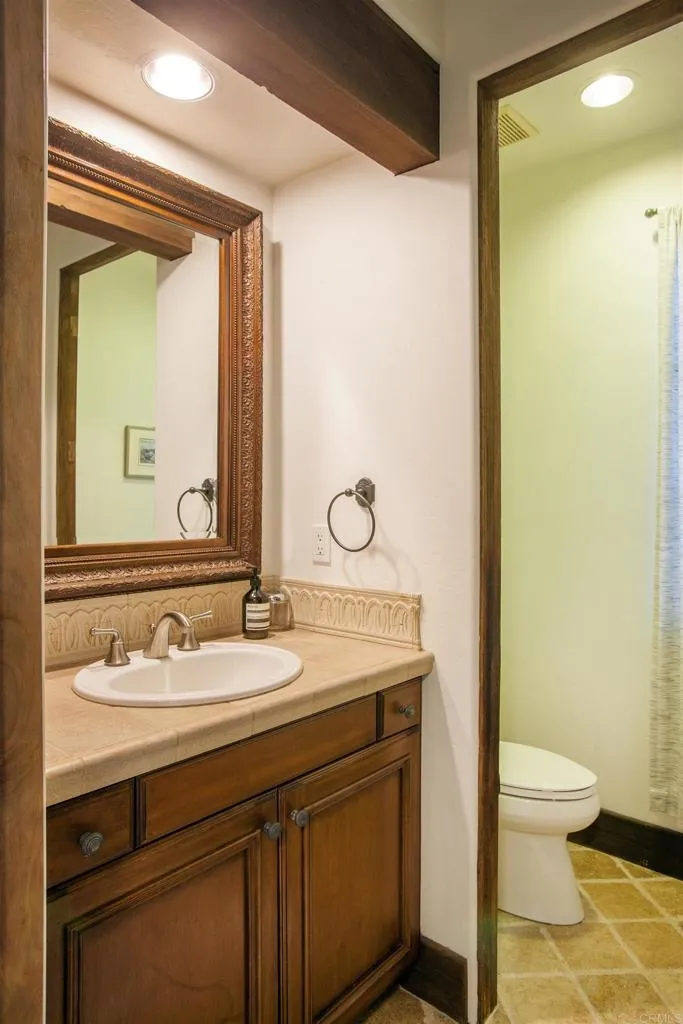 https://cdn.realtyfeed.com/cdn/127/306437199/b6d88332d12bef435670b30ae6e4c796.webp