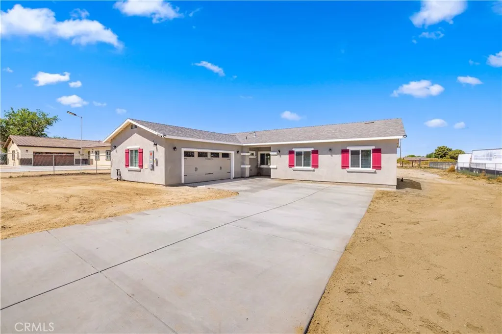 40729 171th, Lake Los Angeles, Ca 93535