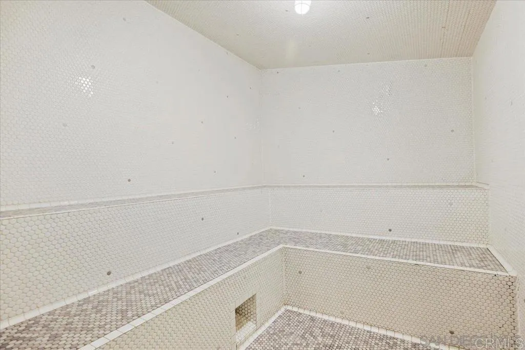 Photo #50: PTP2503420 Listing: Photo #50