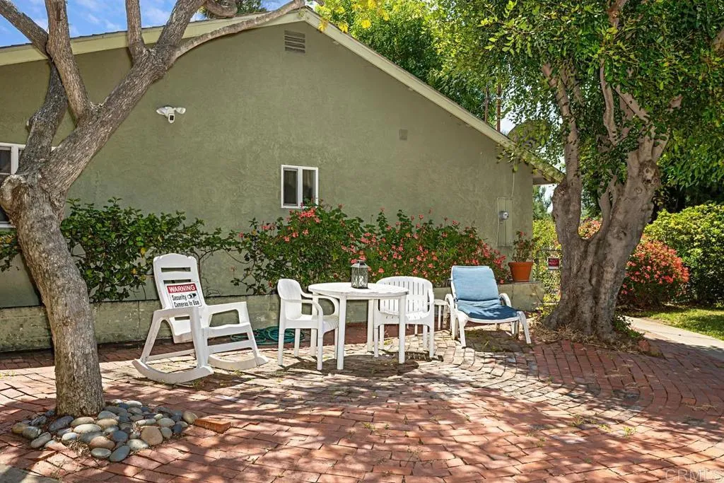 https://cdn.realtyfeed.com/cdn/127/306437352/3fd2588126a19b7e0958907841258d16.webp