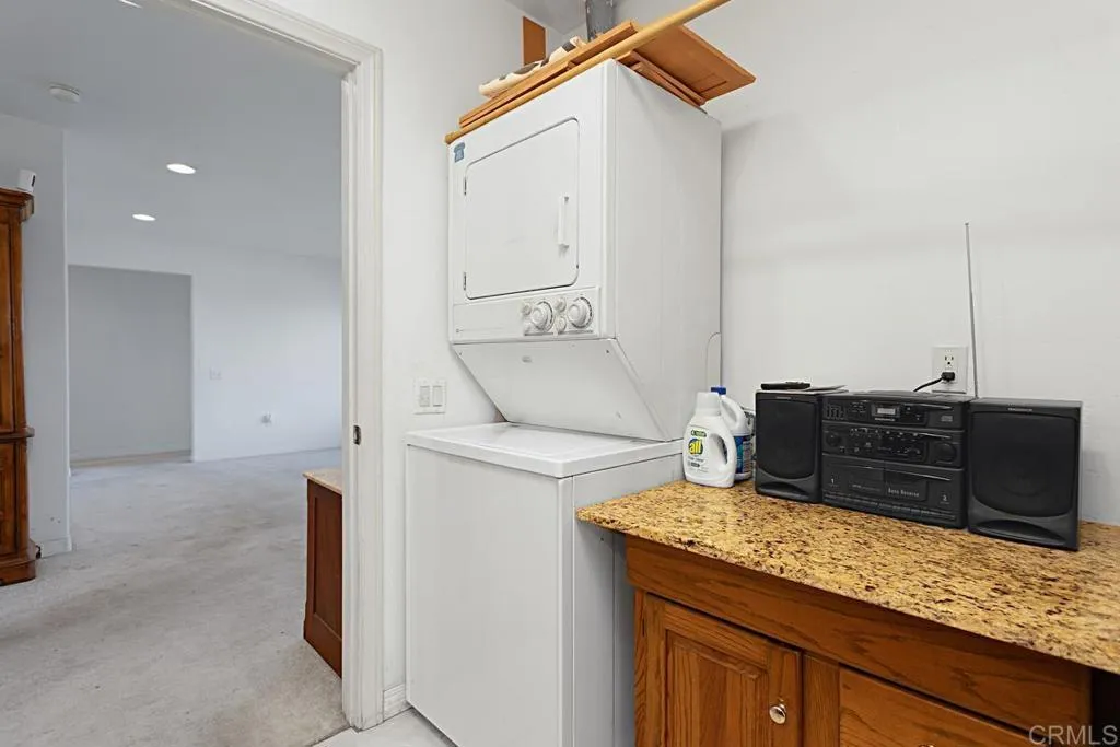 https://cdn.realtyfeed.com/cdn/127/306437352/542f34f6a8754b8bf81e38ae915ecf82.webp