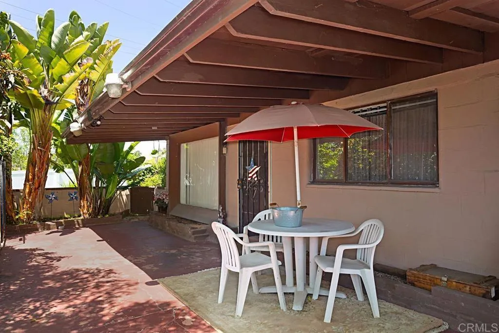 https://cdn.realtyfeed.com/cdn/127/306437352/8011606a4c6b1c358c083dd6a1cd707b.webp