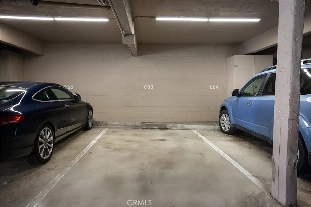 https://cdn.realtyfeed.com/cdn/127/306437361/78a4fb829d50f23816ced779e515f7df.webp