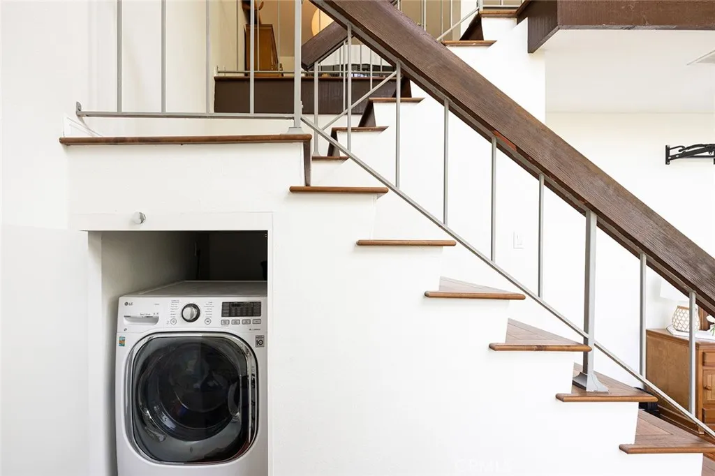 https://cdn.realtyfeed.com/cdn/127/306437361/b17f537eb80680c5a060100f07d5ef70.webp