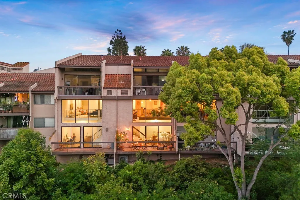 https://cdn.realtyfeed.com/cdn/127/306437361/cbe7d00b63c7a18248d5bad55d8a85d5.webp