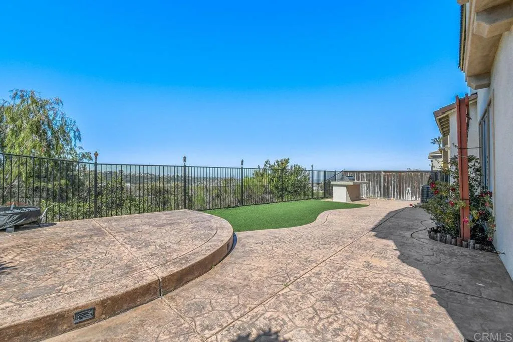 https://cdn.realtyfeed.com/cdn/127/306437371/0974dad07d17d8579ff175fa65a34439.webp