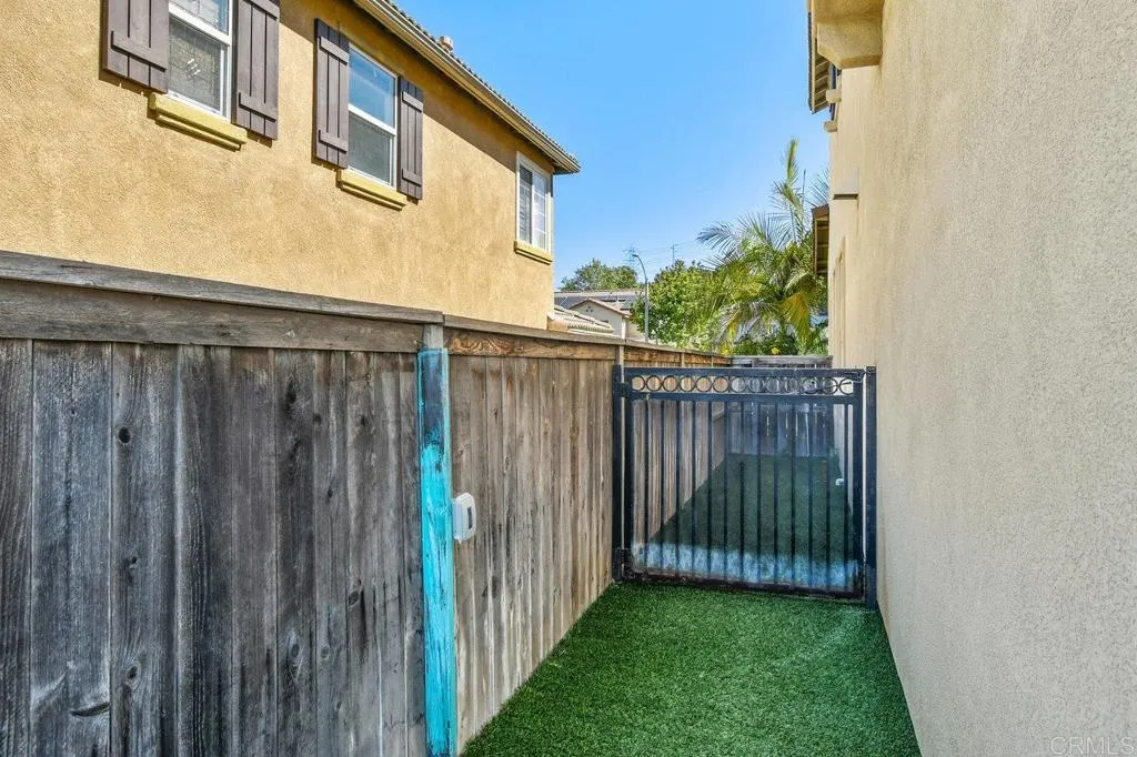 https://cdn.realtyfeed.com/cdn/127/306437371/4df67e156c78fa410dd9a782db9702c0.webp
