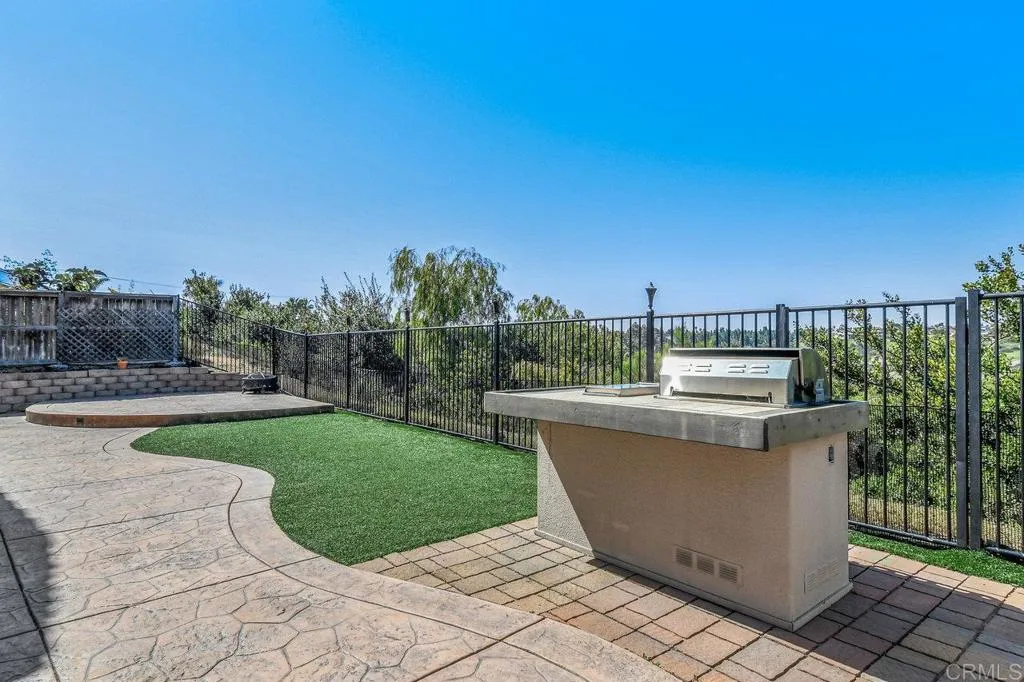 https://cdn.realtyfeed.com/cdn/127/306437371/6444093d249d4aed309ea2e9e0894b3f.webp