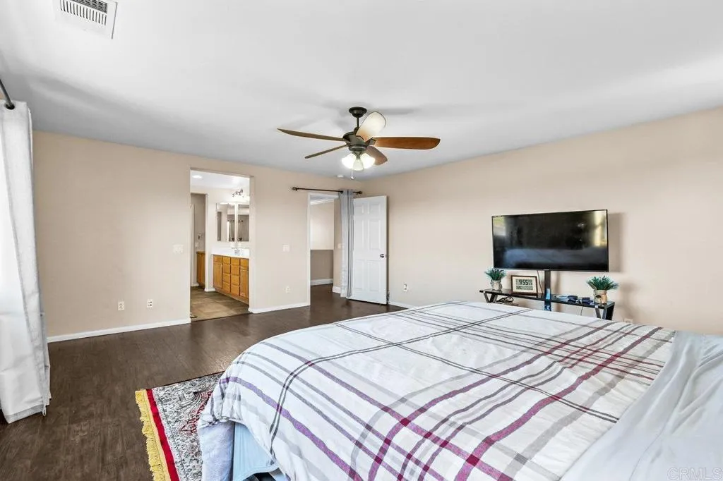https://cdn.realtyfeed.com/cdn/127/306437371/d95bdba1e4fb5a6bb4f9eb025f987466.webp