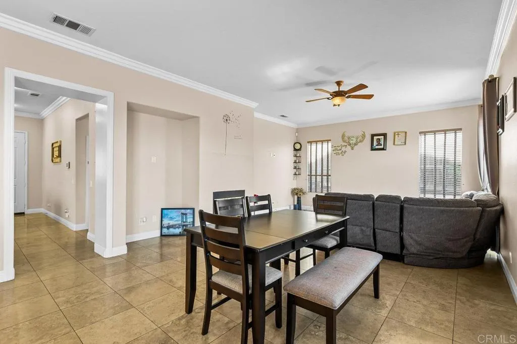 https://cdn.realtyfeed.com/cdn/127/306437371/f3a6f92c73c267b2ee9d738dcf764abb.webp