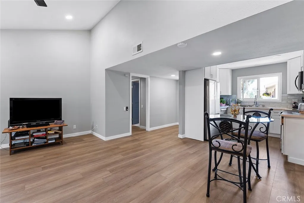 Photo #6: NP25104715 Listing 