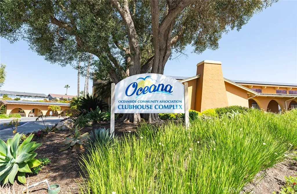 https://cdn.realtyfeed.com/cdn/127/306437668/74f4975a5f89756014938a25e618fa9d.webp