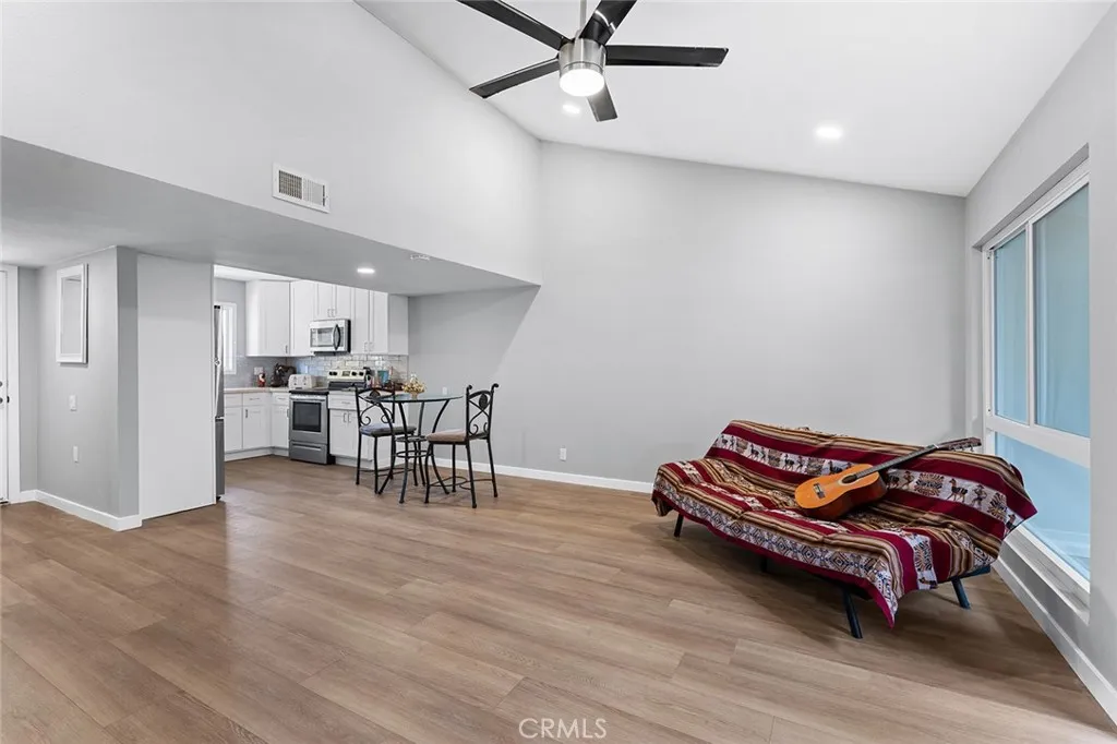 Photo #5: NP25104715 Listing 