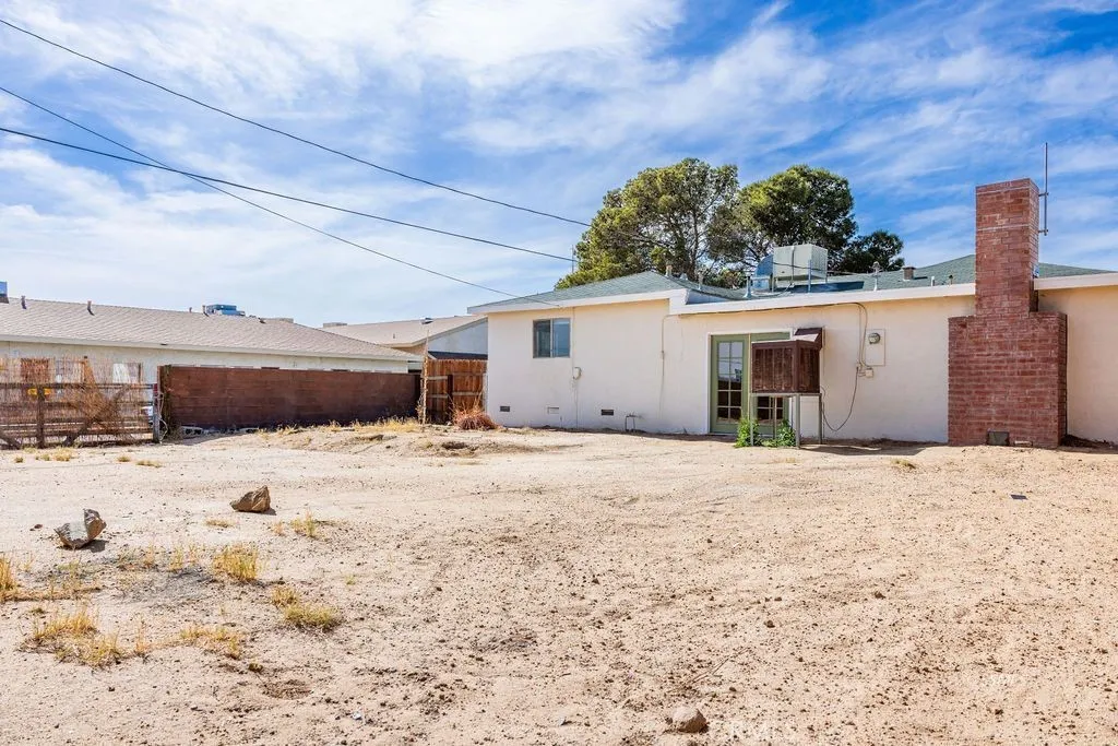 1500 Alene Avenue, Ridgecrest, Ca 93555 - Photo 4 of 30, Ridgecrest, CA