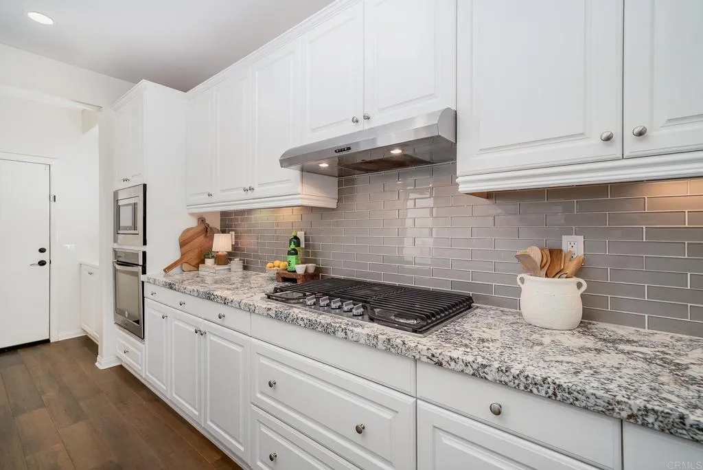 https://cdn.realtyfeed.com/cdn/127/306437850/414720581debf5ad905df8ef13f70a9c.webp
