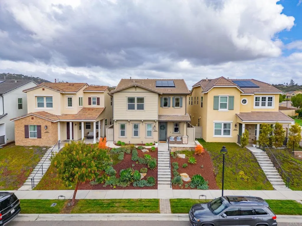 https://cdn.realtyfeed.com/cdn/127/306437850/71abd4d6ec421c49c61e9215230439b0.webp