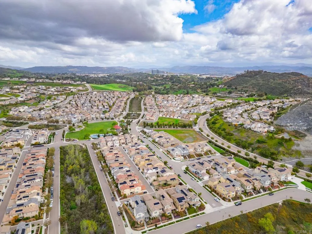 https://cdn.realtyfeed.com/cdn/127/306437850/8c01fcaac0d7ed9ab07b8074ff9a4ad2.webp