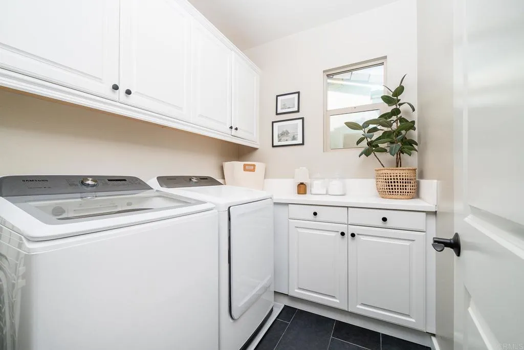 https://cdn.realtyfeed.com/cdn/127/306437850/983b4815f7d0f867acff89ed859439ad.webp