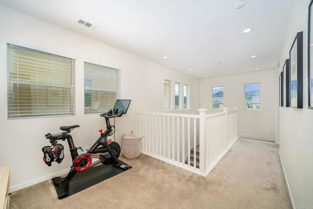 https://cdn.realtyfeed.com/cdn/127/306437850/ae0f210c5835898d527ad421d4991b42.webp