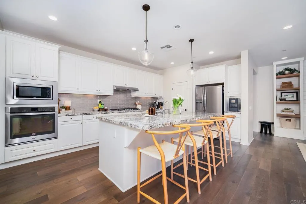 https://cdn.realtyfeed.com/cdn/127/306437850/df3479b60dc9e3860f7af2d04464654d.webp