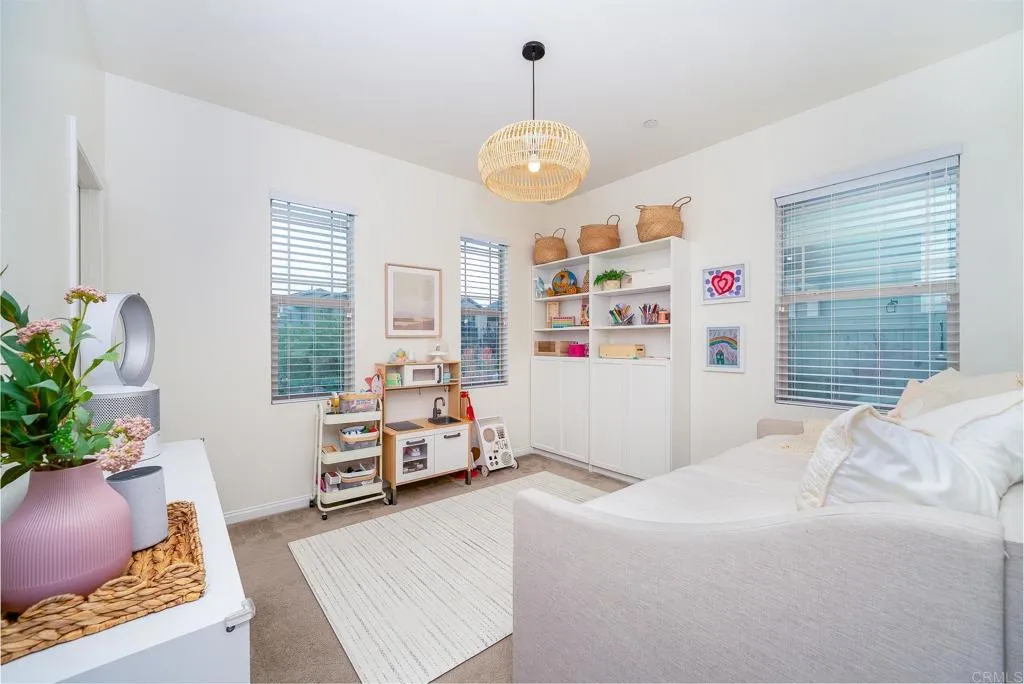 https://cdn.realtyfeed.com/cdn/127/306437850/dfd3dc9ad818961ef582fabe4167263b.webp
