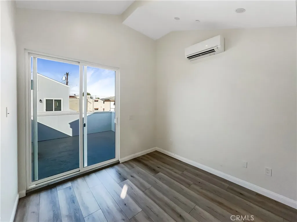 https://cdn.realtyfeed.com/cdn/127/306437872/751b415453a66437dabec057ae480508.webp