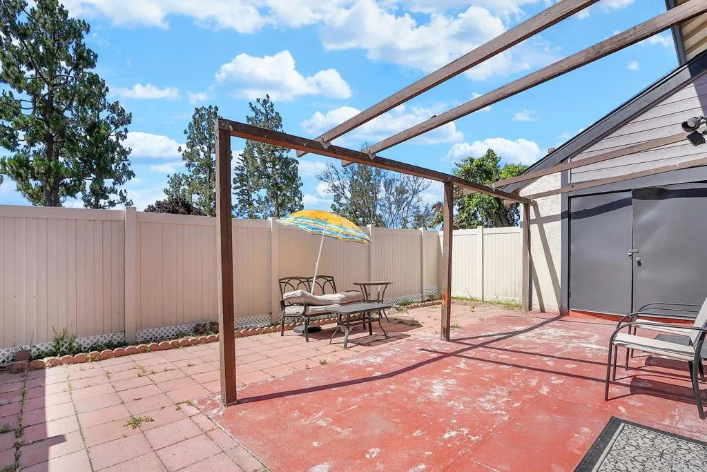 https://cdn.realtyfeed.com/cdn/127/306437966/2fc48dde0fc4bfaaddfa574a1cbc5653.webp