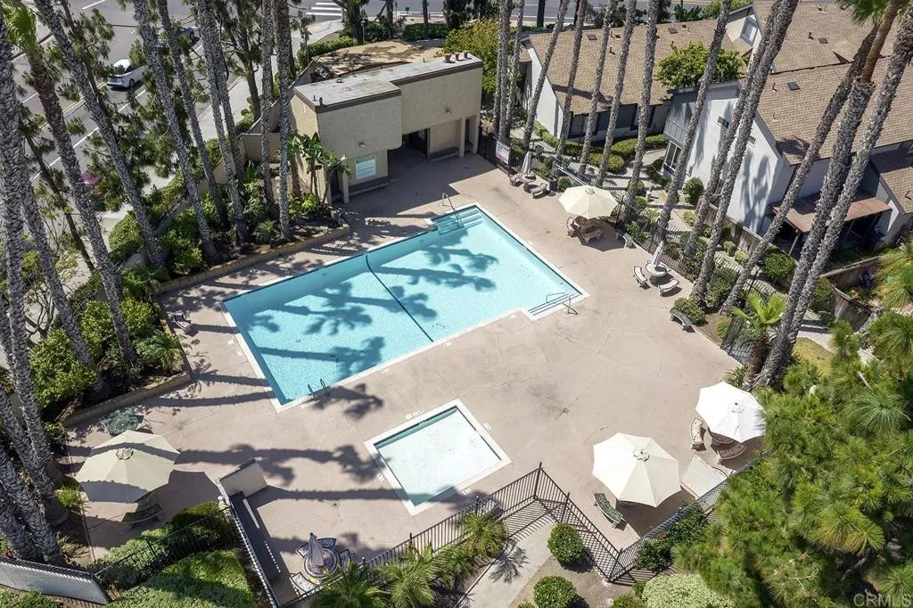 https://cdn.realtyfeed.com/cdn/127/306437966/4cd15d3ffd37352c2ea0f7b3c4ab967f.webp