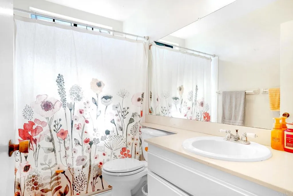 https://cdn.realtyfeed.com/cdn/127/306437966/582d809438ab902c66a129ee8d81a1ca.webp