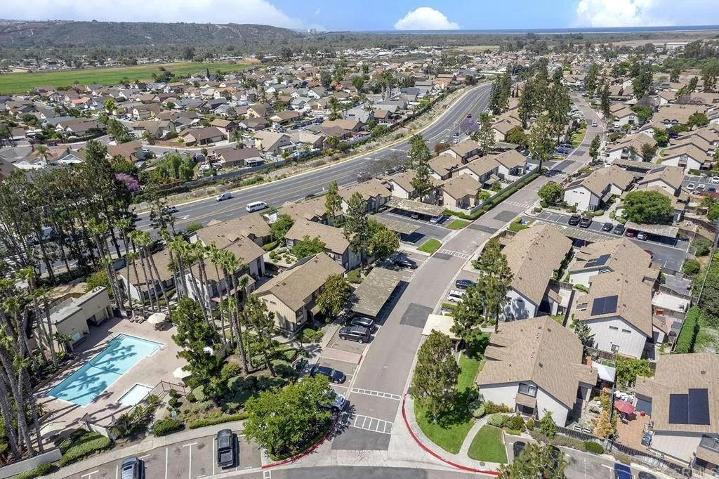 https://cdn.realtyfeed.com/cdn/127/306437966/b44afa671702bd556aba0456d1ddbf4b.webp