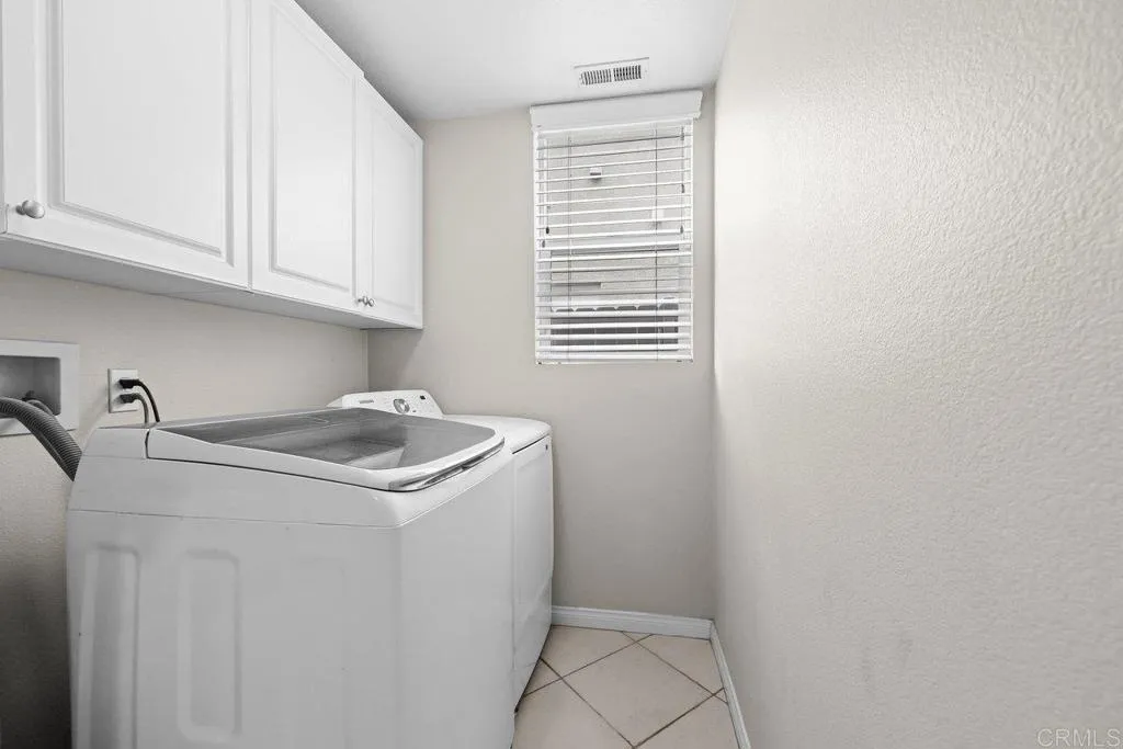 https://cdn.realtyfeed.com/cdn/127/306438017/0eea260f92d54eed10be8c0180b27fe2.webp