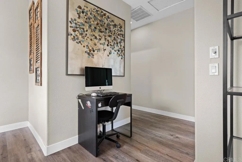 https://cdn.realtyfeed.com/cdn/127/306438017/235fc75b8d2b7ca7afb46f3bed4907f9.webp