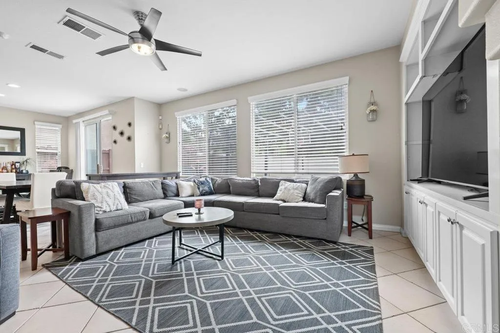 https://cdn.realtyfeed.com/cdn/127/306438017/69fb261a7db18c4b16e00fca391a6194.webp