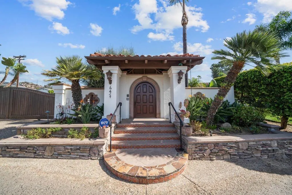 https://cdn.realtyfeed.com/cdn/127/306438038/4ca1ab1276f7ae99a97afc95557284c0.webp