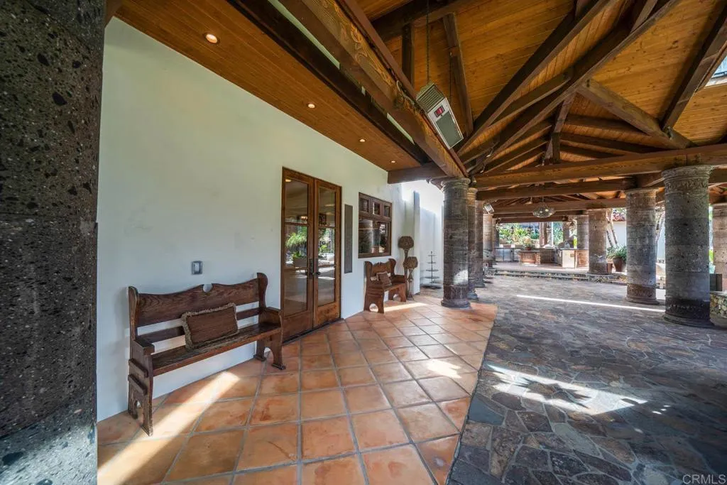 https://cdn.realtyfeed.com/cdn/127/306438038/9676619fdaa56cb89928974ebf64cda4.webp
