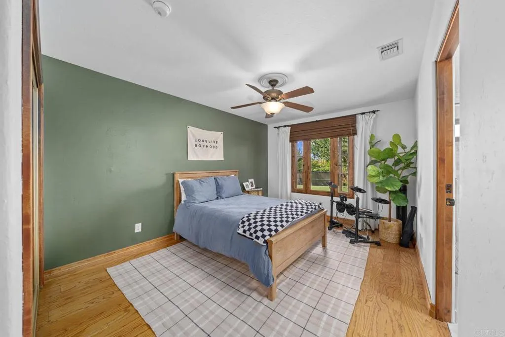 https://cdn.realtyfeed.com/cdn/127/306438038/bab44646702e0958c163969616dc2190.webp