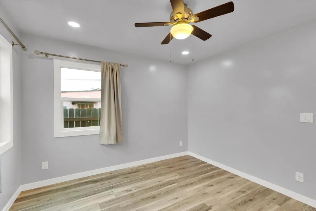 https://cdn.realtyfeed.com/cdn/127/306438274/5e8160558de4f93addb4021bd377d497.webp