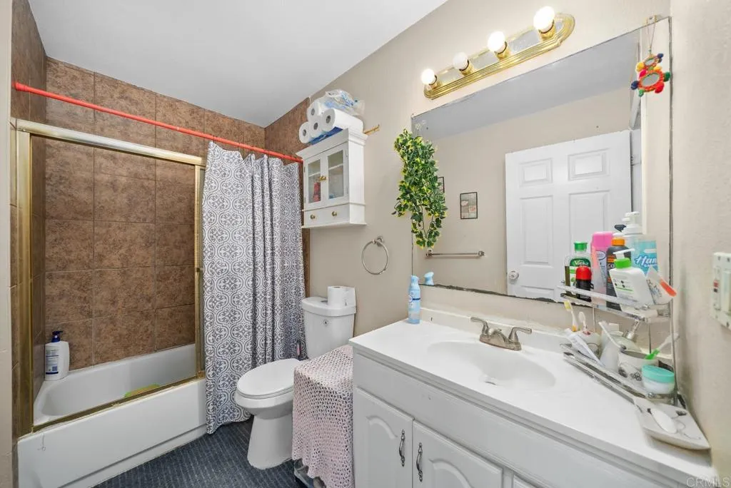 https://cdn.realtyfeed.com/cdn/127/306438557/9a4975dad7f60c67870095e9042b22e2.webp