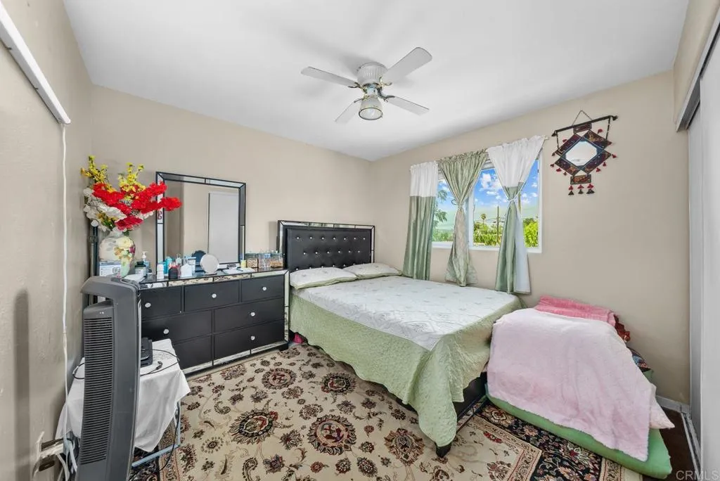 https://cdn.realtyfeed.com/cdn/127/306438557/e4e9a1d0439e89becc96bb48a51e0fc3.webp