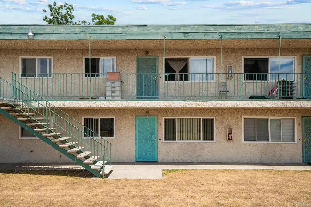 https://cdn.realtyfeed.com/cdn/127/306438557/e9996281b5b6fd32df38daf3b9e7d762.webp