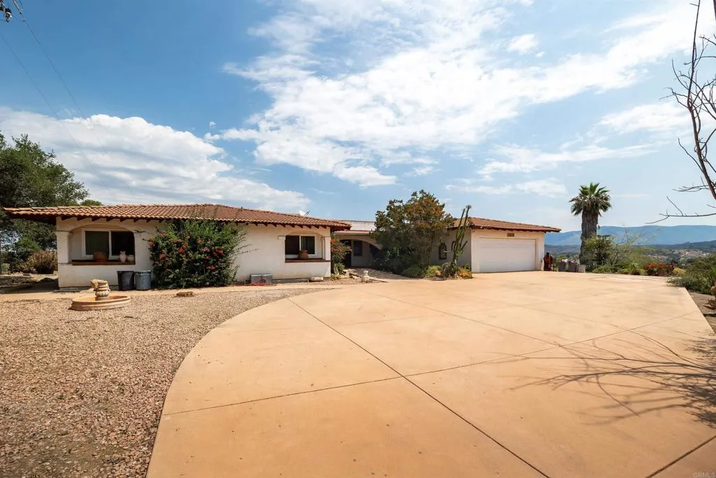 https://cdn.realtyfeed.com/cdn/127/306438683/d6e7bc0f25a6aae024430a9ff84c7a00.webp