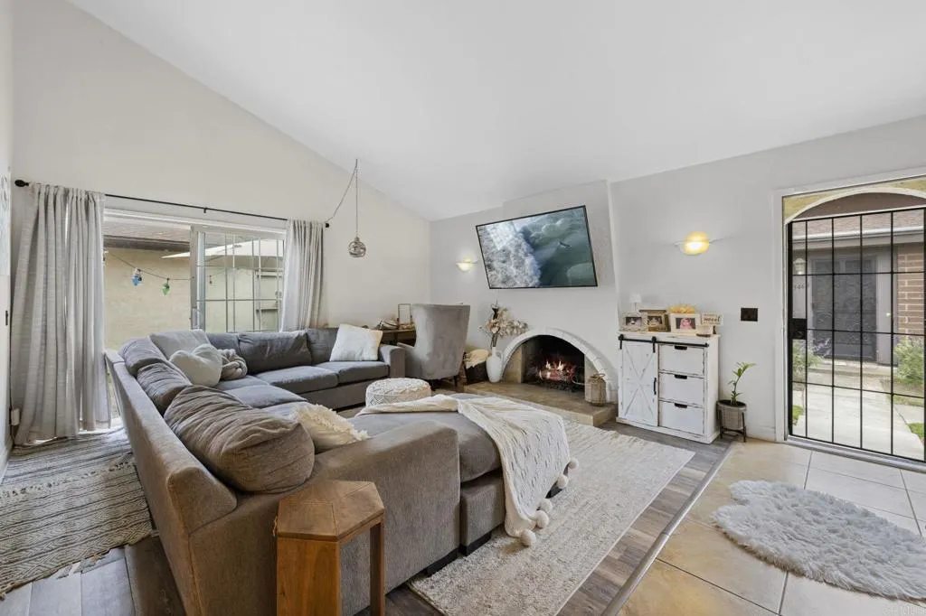 Photo #2: NDP2504687 Listing 