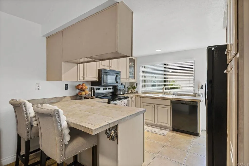 Photo #5: NDP2504687 Listing 